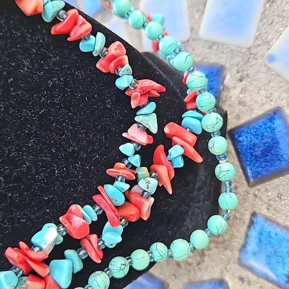 Howlite Coral Necklace - Picture 2 of 3